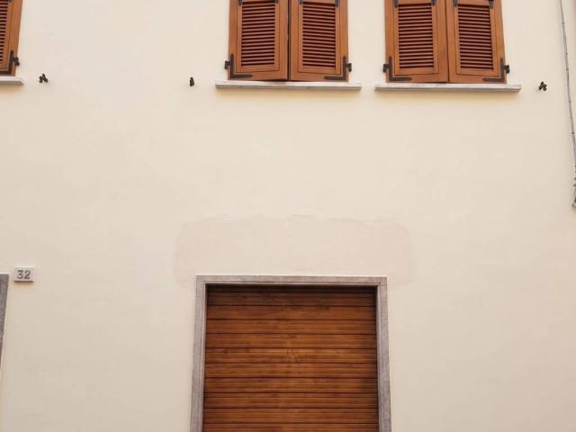 Palazzo / Stabile in vendita a Stazzano AL