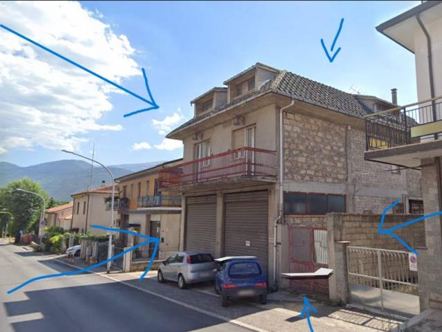 Palazzo / Stabile in vendita a Sulmona AQ