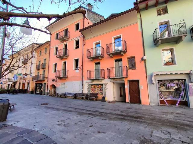Palazzo / Stabile in vendita a Saint Vincent AO