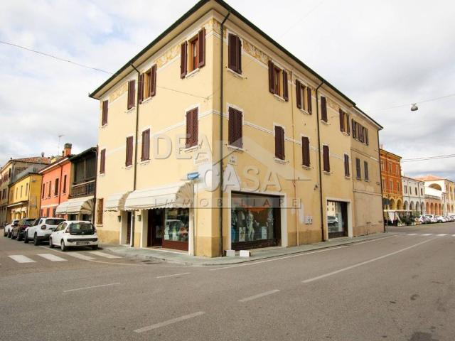 Palazzo / Stabile in vendita a San Benedetto Po MN
