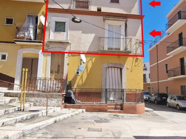 Palazzo / Stabile in vendita a San Nicandro Garganico FG