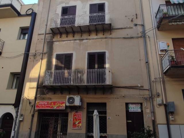 Palazzo / Stabile in vendita a Sant'Agata di Militello ME