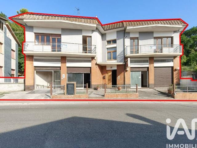 Palazzo / Stabile in vendita a Sant'Elpidio a Mare FM