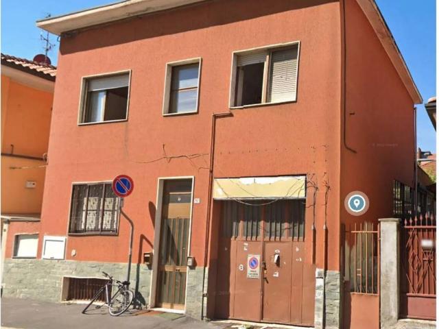 Palazzo / Stabile in vendita a Sesto San Giovanni MI