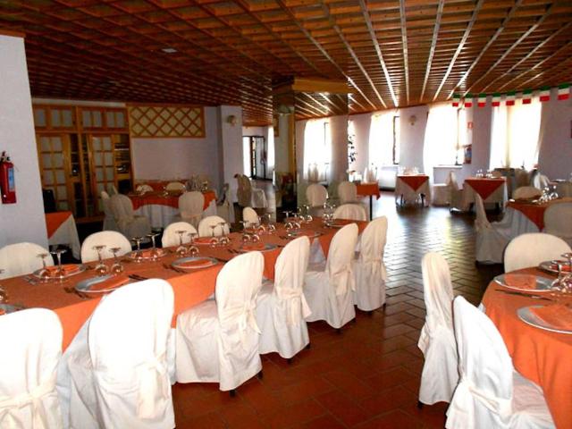 Palazzo / Stabile in vendita a Serralunga di Crea AL