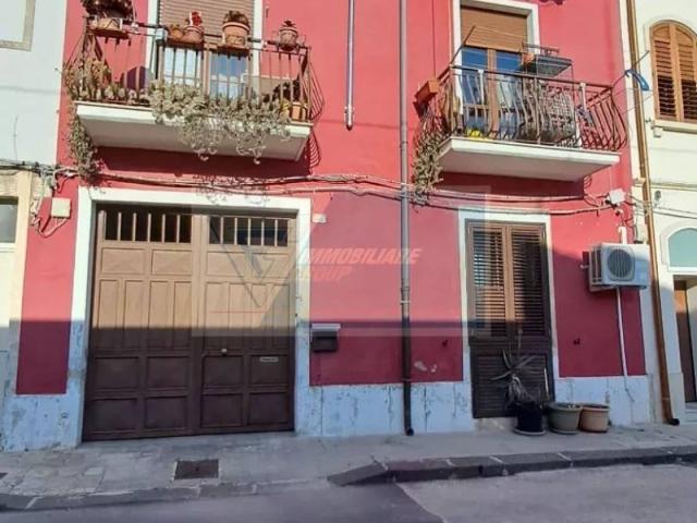 Palazzo / Stabile in vendita a Siracusa SR