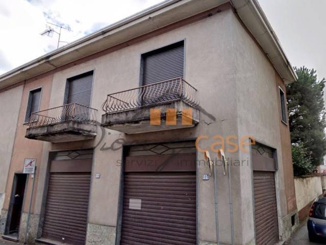 Palazzo / Stabile in vendita a Solbiate Olona VA