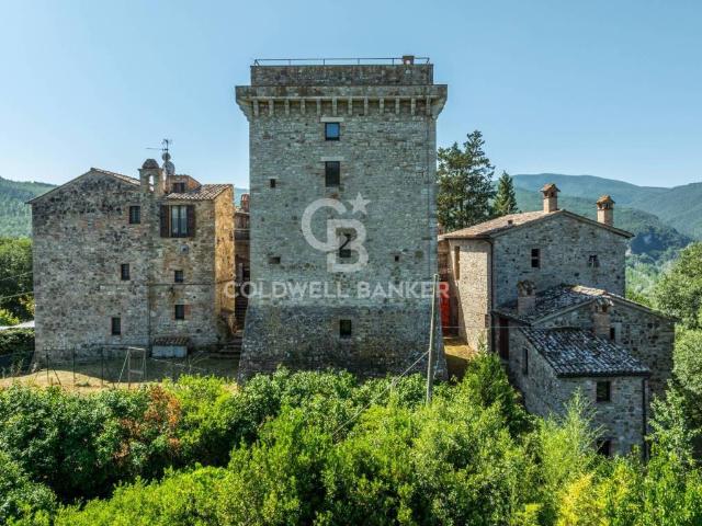 Palazzo / Stabile in vendita a Todi PG