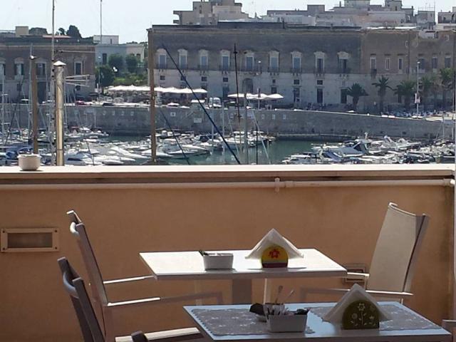 Palazzo / Stabile in vendita a Trani BT