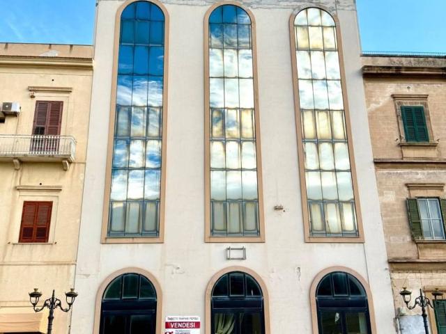 Palazzo / Stabile in vendita a Trapani TP