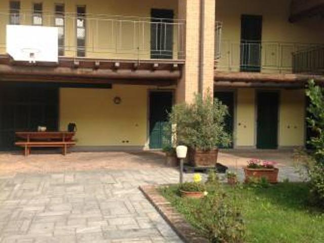 Palazzo / Stabile in vendita a Trescore Cremasco CR