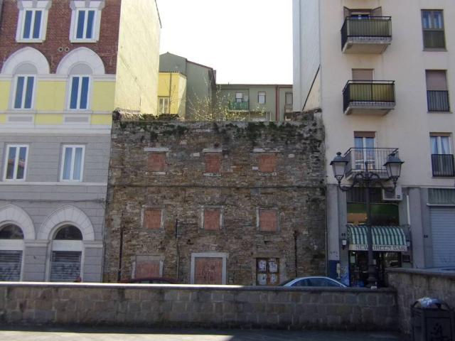 Palazzo / Stabile in vendita a Trieste TS