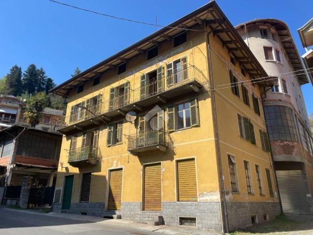 Palazzo / Stabile in vendita a Valdilana BI