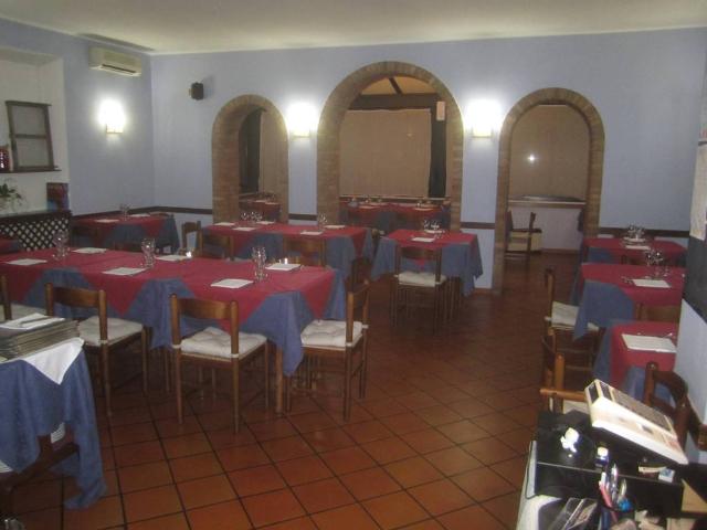 Palazzo / Stabile in vendita a Valsamoggia BO