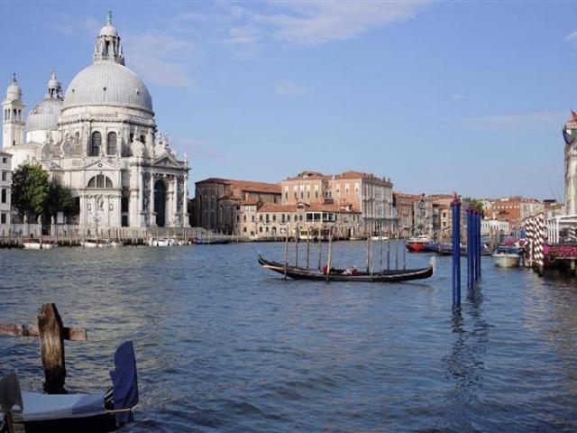 Palazzo / Stabile in vendita a Venezia VE