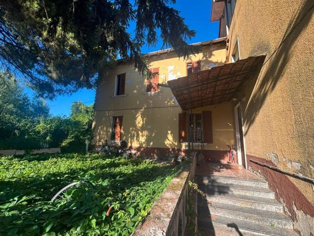 Palazzo / Stabile in vendita a Vigevano PV