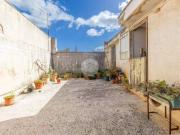 Palazzo / Stabile in vendita a Villabate PA