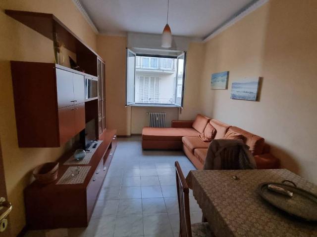 Palazzo / Stabile in vendita a Voghera PV
