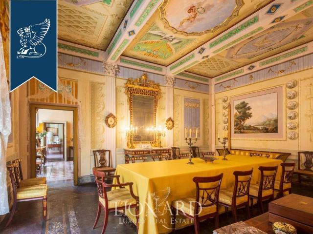 Palazzo / Stabile in vendita a Volterra PI