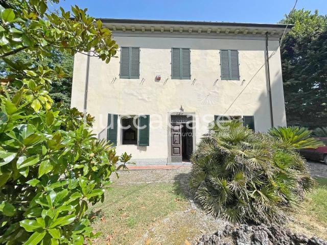 Palazzo storico in vendita a Lucca