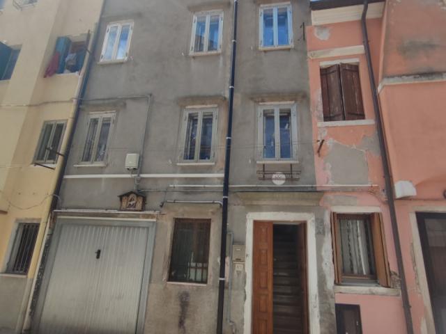 Palazzo/Stabile in Vendita a Chioggia