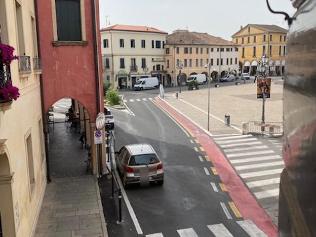 Palazzo/Stabile in Vendita a Piove di Sacco