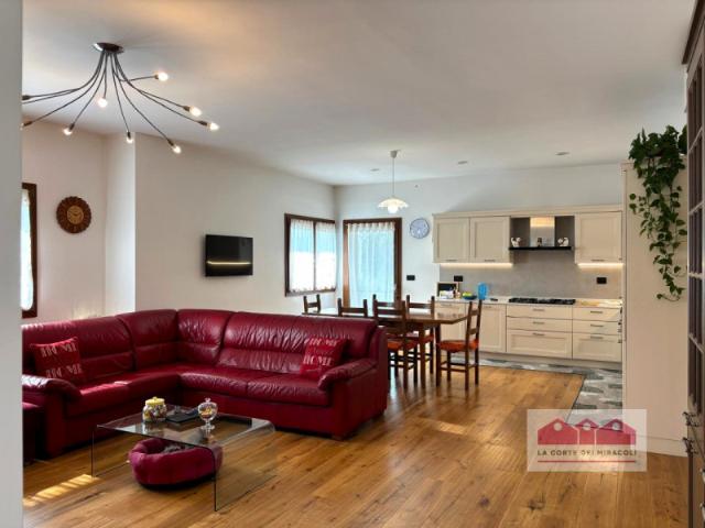 Palazzo/Stabile in Vendita a Vicenza