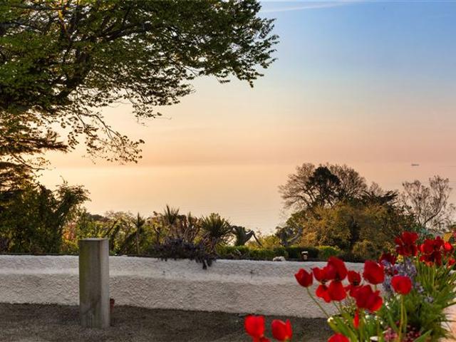Palermo and The Mews, Killiney Hill Road, Killiney, County Dublin Vincent Finnegan 4931 MyHome. Ie Residential