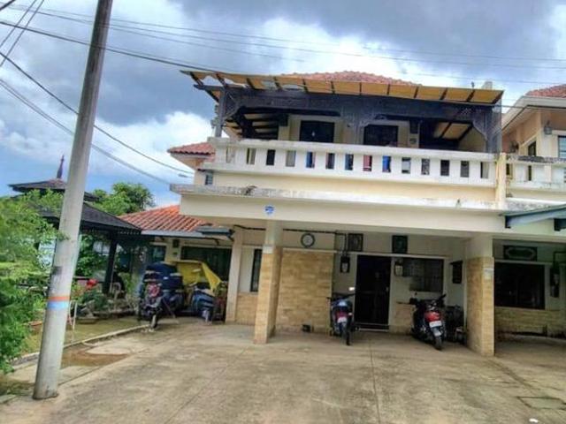 PALING MURAH CORNER LOT SEMI D 2 Storey Desa Villa Merab Kajang