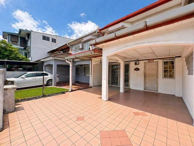 PALING MURAH BOLEH FULL LOAN 2 Storey Terrace House Taman TTDI Jaya