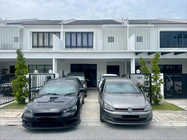 PALING MURAH Double Storey Terrace Sejati Lakeside Cyberjaya
