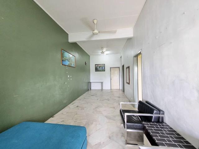 Paling Murah Depan Rumah Lapang Teres 1 Tingkat Fasa 1 Puncak Alam