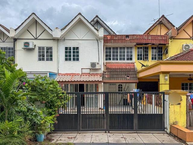 PALING MURAH FACING OPEN 2 Storey Terrace Seksyen 19 Shah Alam