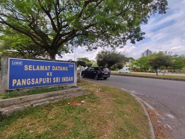 TINGKAT 3 JGN TERLEPAS FLAT SRI INDAH Lestari Perdana Equine