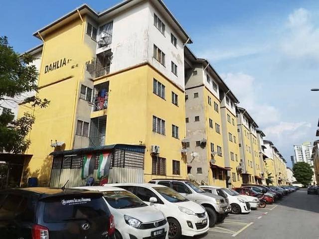 PALING MURAH Refurbished Apartment Dahlia Seremban 2 Block H