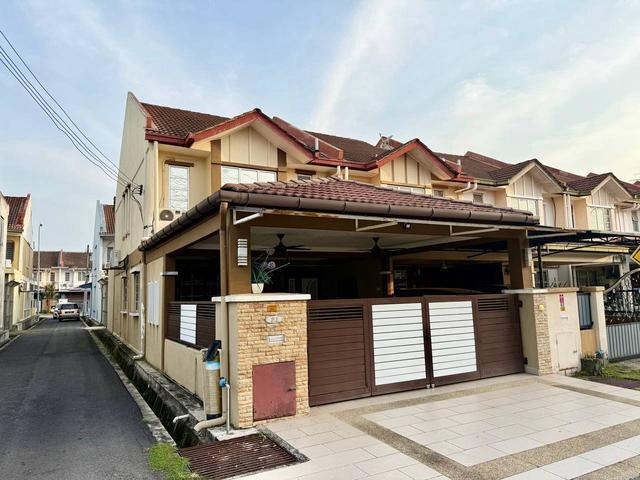 PALING MURAH RENOVATED END LOT 2 Storey Taman Sutera Kajang