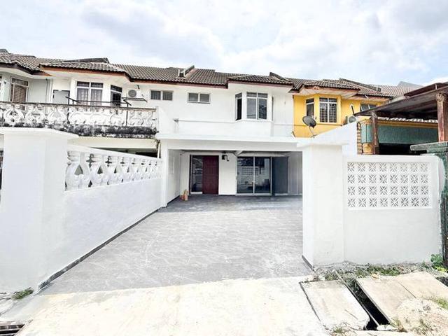 PALING MURAH RENOVATED 2 Storey Terrace Taman Puchong Indah Puchong