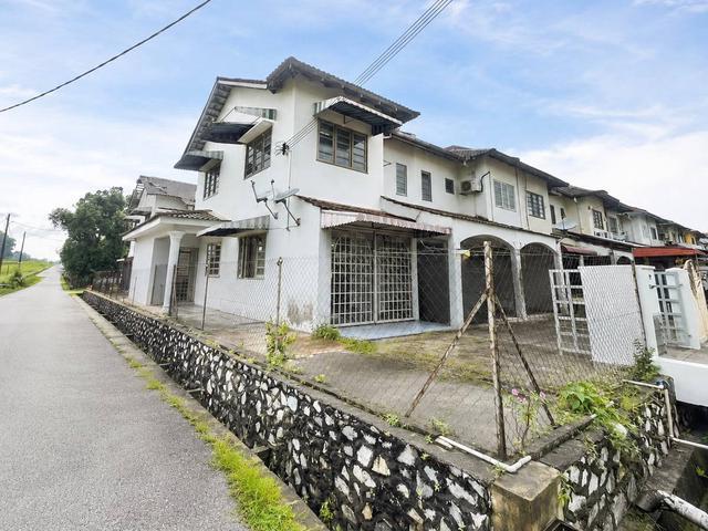 PALING MURAHFREEHOLD END LOT 2 Storey Terrace USJ 3 Subang Jaya