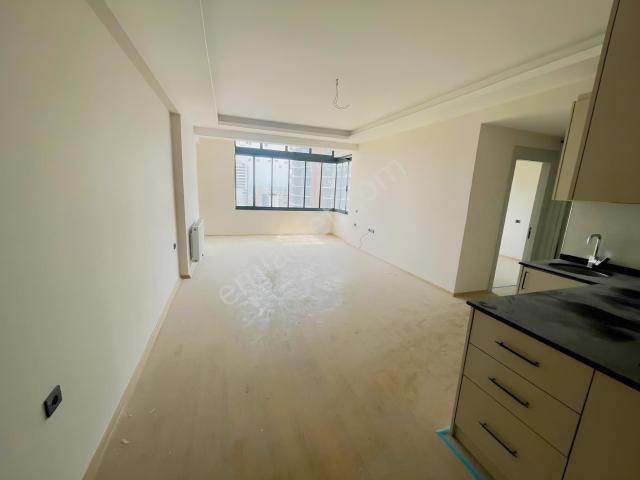Palm City'den Seymenli Mah. Kiralık 2+1 Daire