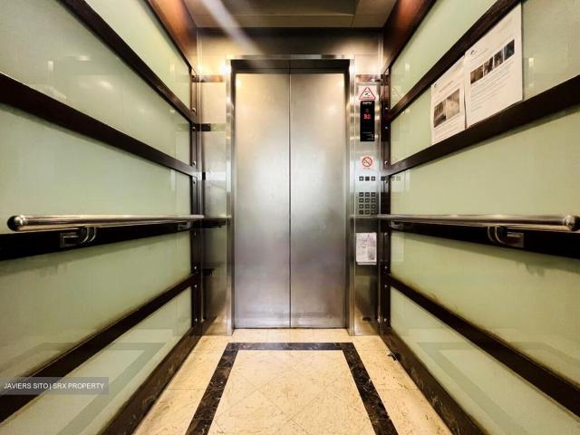 Palm Gardens D23, Condominium