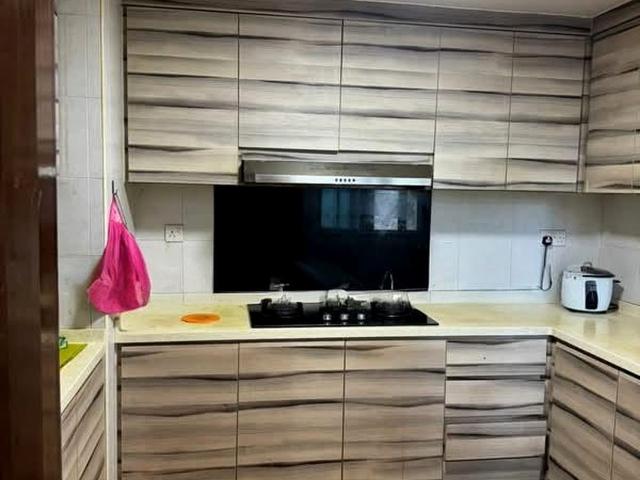 Palm Gardens D23, Condominium