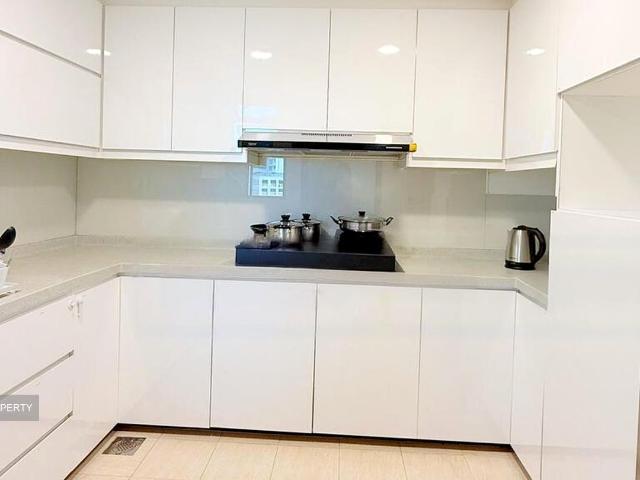 Palm Gardens D23, Condominium
