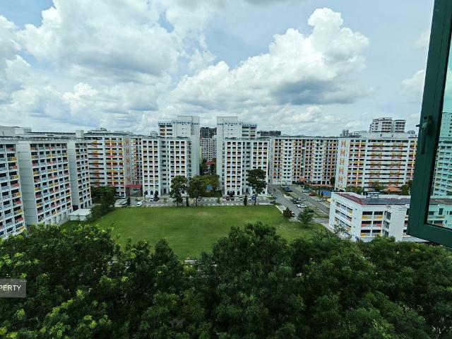 Palm Gardens D23, Condominium