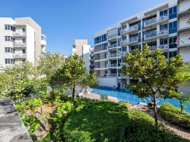 Palm Isles D17, Condominium