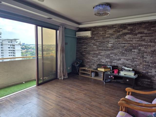 Palm Spring Condo Damansara For Sale