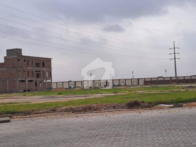 Palm Village The Royal Residential Project