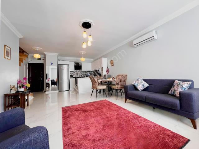 Palmera'dan Marmaris Merkezi Konumda 3+1 Bakımlı Dubleks Daire