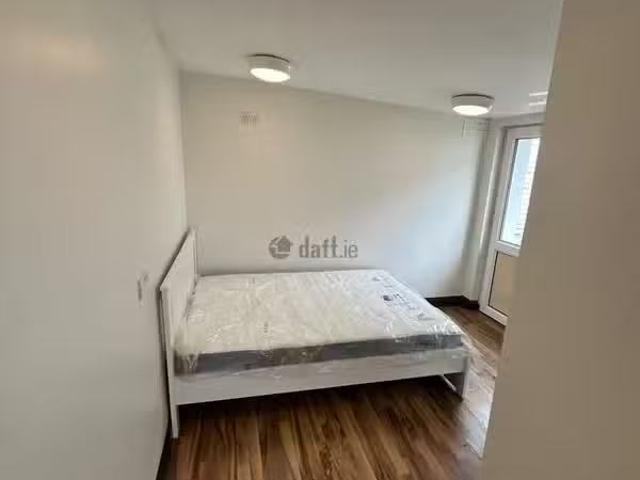 palmerstown woods, Clondalkin, Dublin 22 is for rent