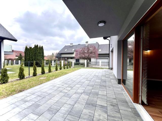 Palmowa 251,37 m², Modlniczka