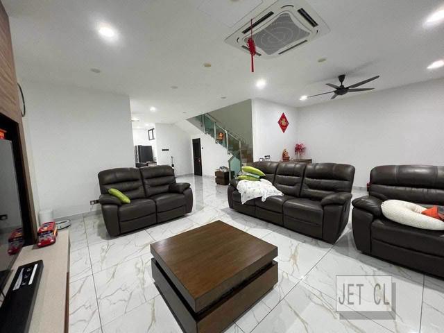 Paloma Bukit Raja KLANG 2 Storey 24x75 RENOVATED House For Sale